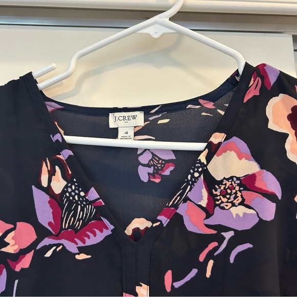 J Crew Factory Long Sleeve V Neck Top with Trim Detailing Floral Blouse - Picture 3 of 7